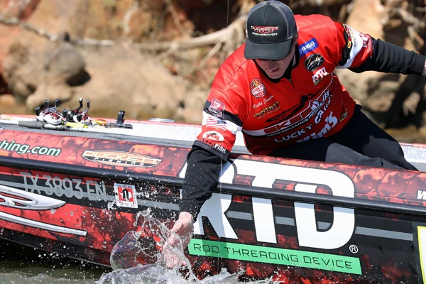 Duckett Fishing Triad Baitcasting Rod - Image 8